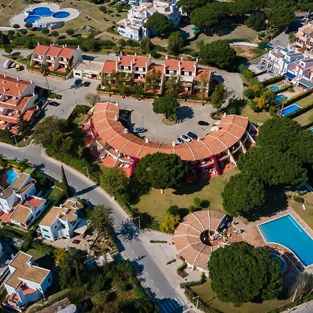 Gorgeous 2bdr W/patio & Pool By Lovelystay Apartment Vilamoura