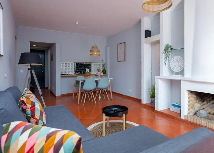 Gorgeous 2bdr W/patio & Pool By Lovelystay Apartament