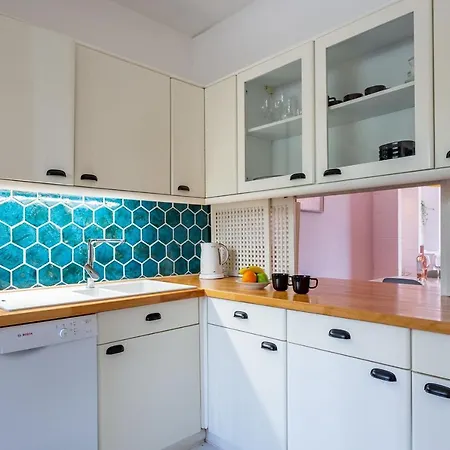 Gorgeous 2bdr W/patio & Pool By Lovelystay Апартаменты